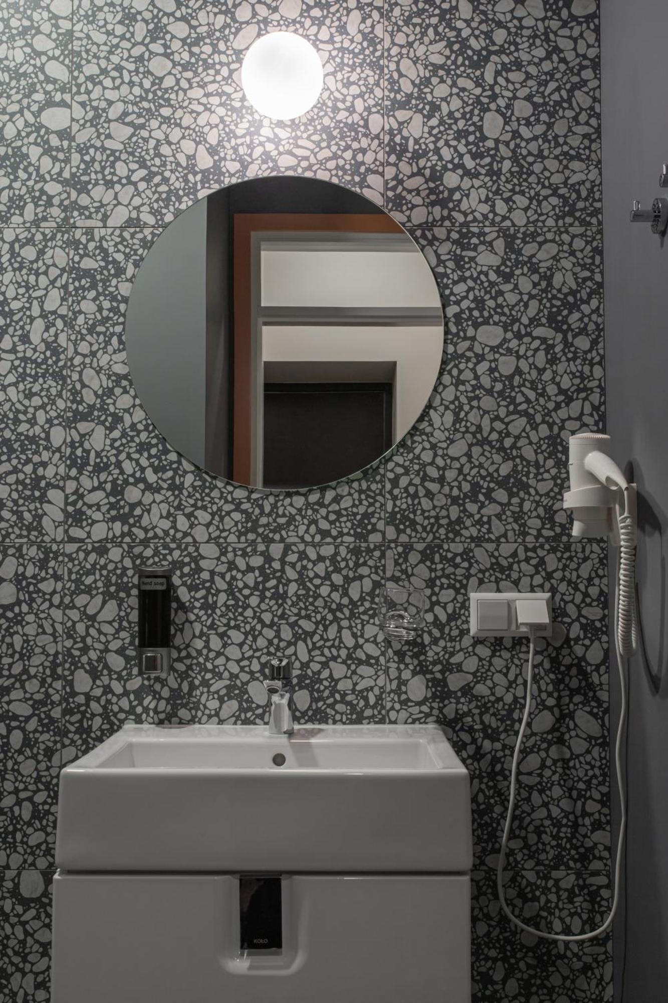 Resume Apartments Kaunas Bagian luar foto