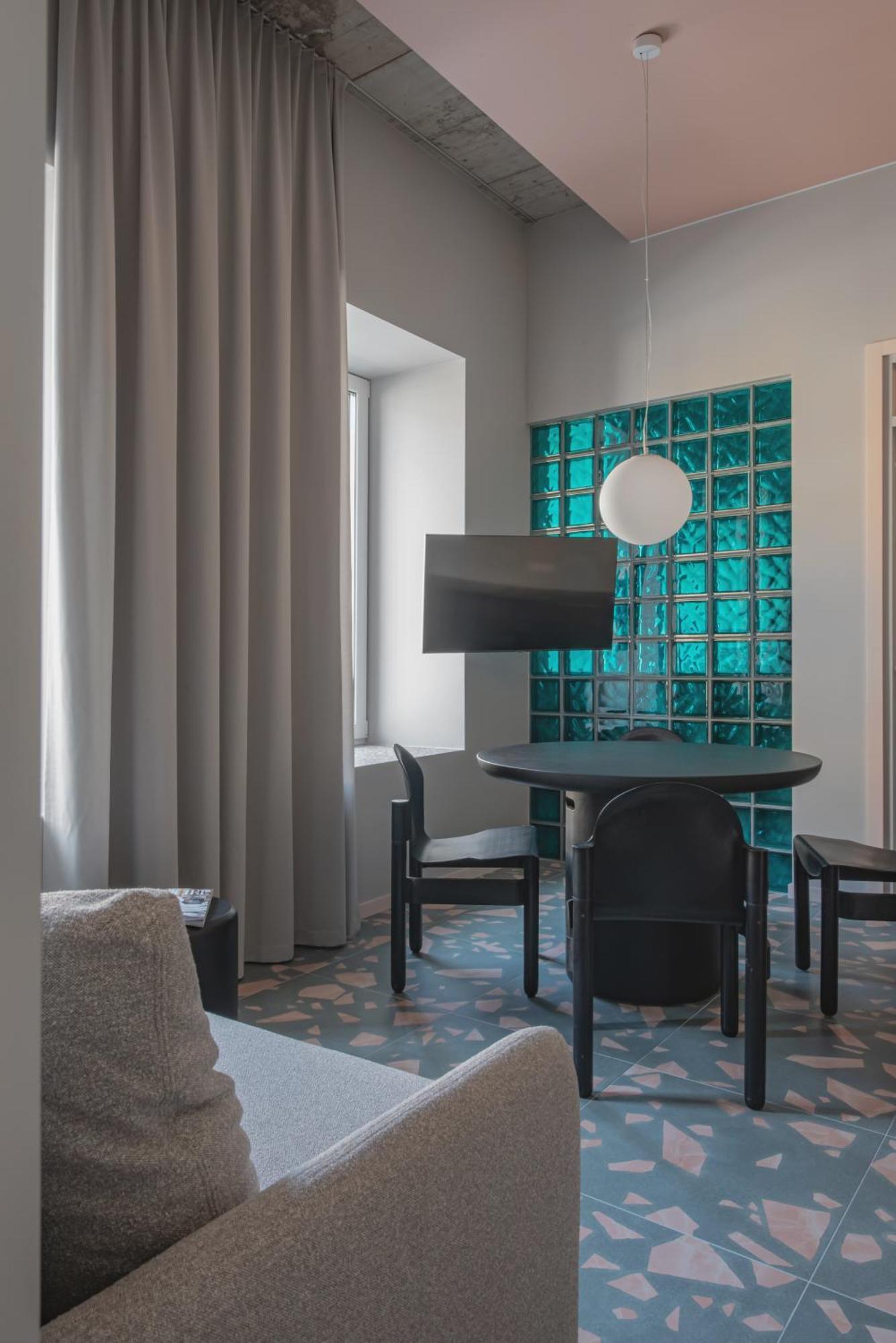 Resume Apartments Kaunas Bagian luar foto