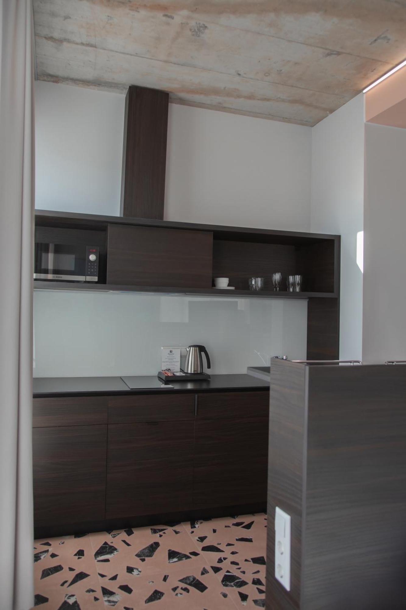Resume Apartments Kaunas Bagian luar foto